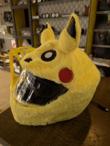 HELMET COVER PIKACHU 